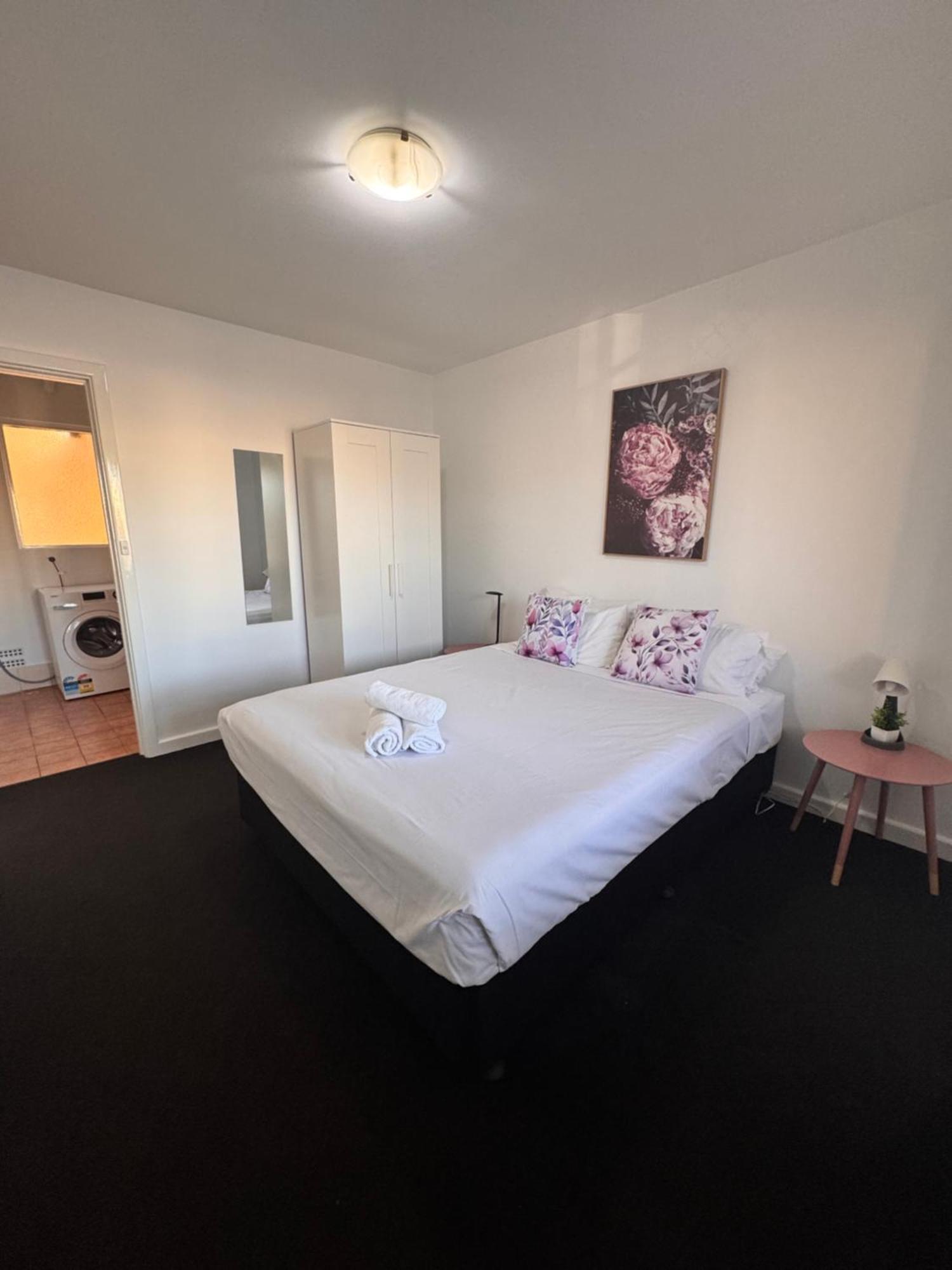 Apartment 13 Perth Extérieur photo